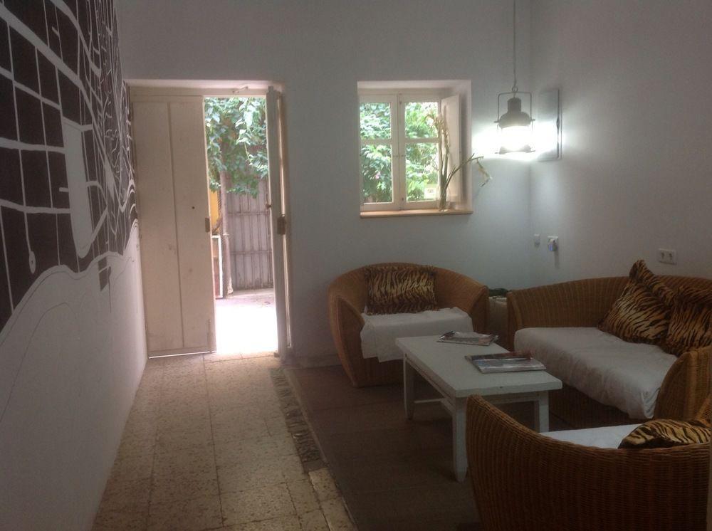 Hostal The Monkey Room Марбелья Экстерьер фото
